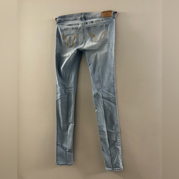 American Eagle Skinny Jeans - Picture 5 of 6